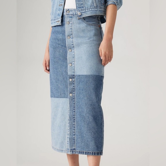 Levi's Premium Button Midi Jean Denim Skirt Size 31 Patch Design 100% Cotton New - Picture 2 of 16